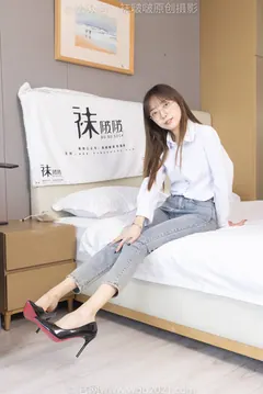 [BoBoSocks袜啵啵]NO.337 稚予-高跟鞋、高跟凉鞋、黑丝、裤里丝、裸足[200P/1V/7.95GB] - 2