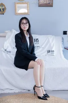 [BoBoSocks袜啵啵]NO.338 甜甜圈-高跟鞋、肉丝、ol风[150P/1V/6.54GB] - 2