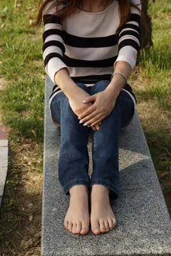 自由摄影 No.069 白净超薄的玉足 玉儿 [48P/109MB] - 5