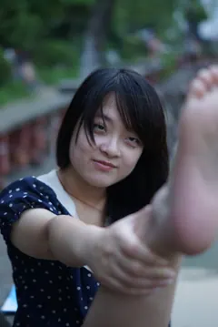 自由摄影 No.113 我不服气，我就是比你的脚大 [31P/50MB] - 3