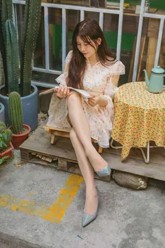 尤蜜丝 NO.047 穿搭推广展示图集 清纯[36P/232MB] - 4