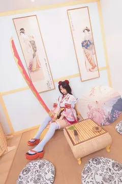 神楽板真冬 NO.221 – 妖刀姬[75P/143MB] - 2