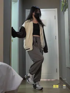 鱼鱼足影@089-第103期：茵茵老师[148P/1.16GB] - 2