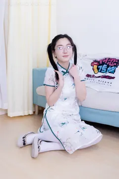 勿恋传媒 NO.1935 川川-池中鱼[159P/1V/4.61GB] - 4