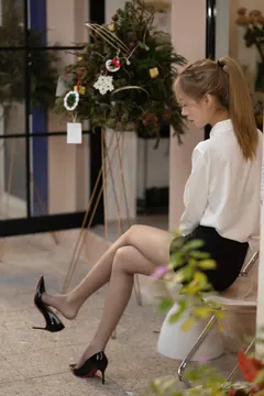 尤蜜丝 NO.091 穿搭推广展示图集[44P/410MB] - 2