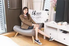 [BoBoSocks袜啵啵]NO.370 稚予-板鞋、白棉袜、灰色棉船袜[140P/1V/5.48GB] - 2