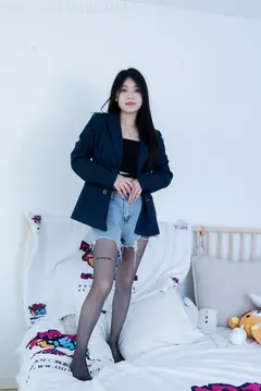 勿恋传媒 NO.1972 闪闪-诗的结尾[150P/1V/3.86GB] - 5