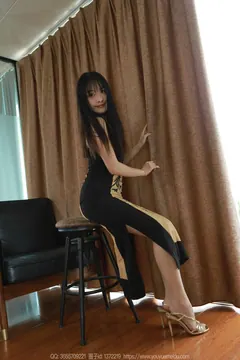 [IESS异思趣向] 2024.05.23 丝享家1749：婉萍《中式包屯裙》[88P/77MB] - 3