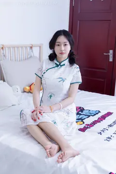 勿恋传媒 NO.1990 美兔-吹梦到西洲[160P/1V/4.11GB] - 1