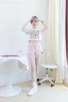 勿恋传媒 NO.1999 恬恬-向云端[156P/1V/4.39GB] - 2