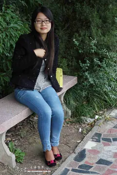 自由摄影 No.281 大学兼职教师的穿着 [70P/221MB] - 3