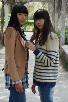 自由摄影 No.311 云云携清新小镁钕草地大战 [59P/250MB] - 2