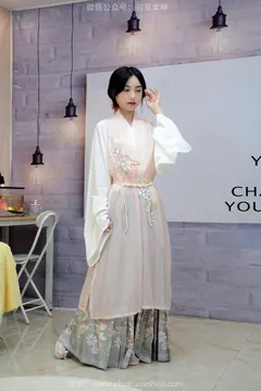 初夏女神 NO.217 柒柒 奇异古风[80P/1V/3.36GB] - 2