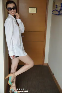 自由摄影 No.316 175高挑移动公司实习MM经典短丝 [44P/71MB] - 4