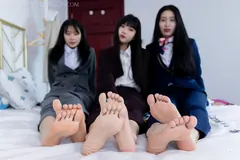 勿恋传媒 NO.2074 菜菜&米米&绒绒-我们的秘密[178P/1V/6.56GB] - 1