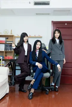 勿恋传媒 NO.2074 菜菜&米米&绒绒-我们的秘密[178P/1V/6.56GB] - 4