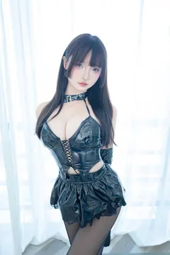 神楽板真冬 NO.247 – 美脚调教[75P/2V/256MB] - 3