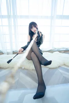 神楽板真冬 NO.247 – 美脚调教[75P/2V/256MB] - 4
