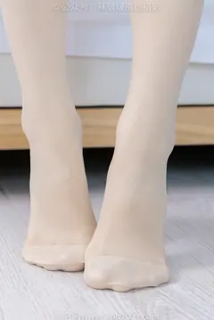 [BoBoSocks袜啵啵]NO.422 糯米-长靴、白棉袜、肉丝[140P/1V/6.79GB] - 1