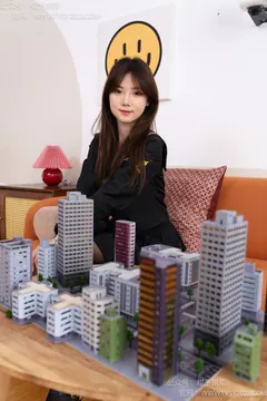 甜予摄影 NO.077 璇璇-JK至服、凉爽高跟鞋、嘿丝（脚尖透明款）、小人国剧情[128P/2V/10.6GB] - 3