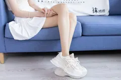 [BoBoSocks袜啵啵]NO.424 稚予-运动鞋、白棉袜、肉丝、腰丝[140P/1V/5.73GB] - 1