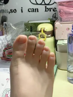脚模面试脸足同框套路系列-072-大一新生被人看脚觉的光荣[3P/13V/508MB] - 3