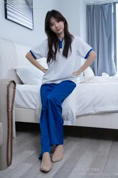 甜予摄影 NO.098期：璇璇-校服、板鞋、白棉袜、肉丝（脚尖加固款）（完整版）[135P/2V/10.37GB] - 1
