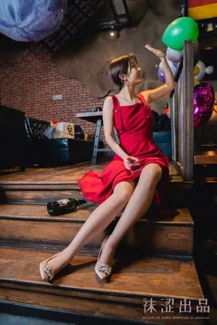 袜涩写真 VOL.057 暖暖红色长裙 [50P/155MB] - 2
