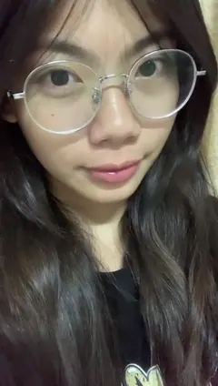 脚模面试脸足同框套路系列-107 银框眼镜女大秀脚 摆弄表情 [65P/29V/188M] - 2
