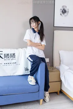[BoBoSocks袜啵啵]NO.446 甜甜圈 板鞋、白棉袜、白丝、校服裤里丝[150P/1V/6.08GB] - 3