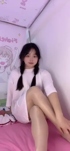 脚模面试脸足同框套路系列-139 [21P/3V/24M] - 3