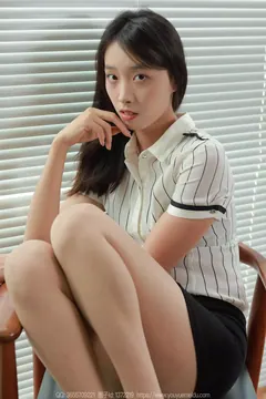 [IESS异思趣向] 2024.12.06 丝享家1917：小九《芊芊御足》[96P/62MB] - 1