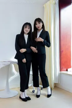 勿恋传媒 NO.2216 泡泡&嘉木-手心的蔷薇[225P/1V/6.36GB] - 2
