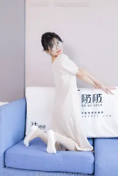 [BoBoSocks袜啵啵]NO.483 奶油-板鞋、白船袜厚肉丝叠穿、厚肉丝、瑜伽动作、船袜和丝袜分别踩葡萄剧情[170P/1V/7.13GB] - 3