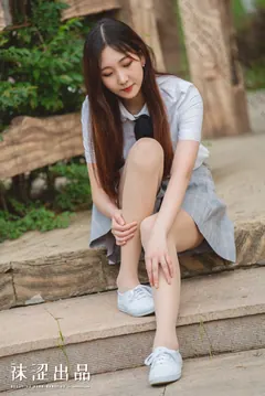 袜涩写真 VOL.068 户外女神 思甜 2.0 [53P/999MB] - 4