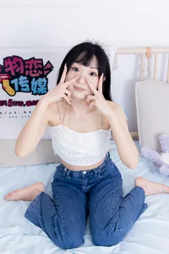 勿恋传媒 NO.2258 嘟嘟-板鞋、白棉袜、裸足[161P/1V/4.24GB] - 1