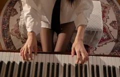 [尤蜜丝]穿搭写真 NO.145[142P/762MB]