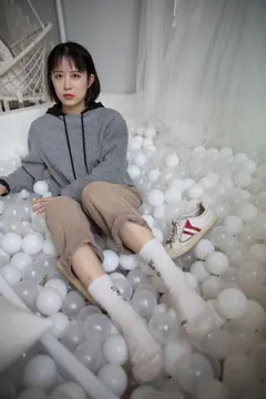 勿恋传媒 No.329 楚莱-梦幻游乐场 [138P/1V/3.67G] - 1