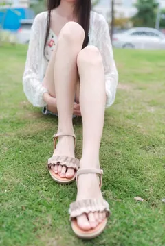 风之领域精品写真@No.042 户外公园的长腿小解解 [51P/216MB] - 1