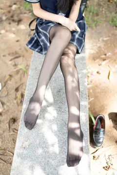 风之领域精品写真@No.059 漫步公园的黑丝XUE妹 [50P/226MB] - 1