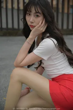 [IESS异思趣向] 2025.05.19 丝享家2057：团团《红裙子（下）》[83P/133MB] - 1