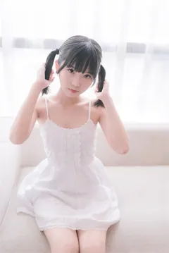 风之领域精品写真@ No.084 白色的睡衣裙 [47P/192MB] - 2