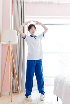 [BoBoSocks袜啵啵]NO.569 香菜-校服、板鞋、白棉袜、薄肉丝[157P/1V/7.15GB] - 2