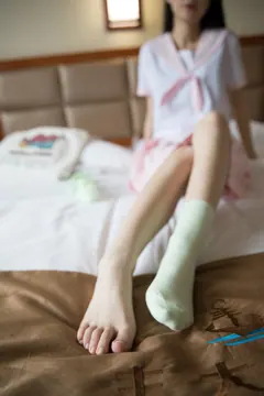 勿恋传媒 No.354 小凌-盛夏晚晴天 [238P/1V/6.91G] - 4