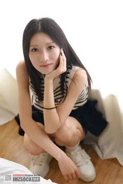 [MZSOCK]爱镁足 NO.332 薇薇[113P/1V/2.91GB] - 3