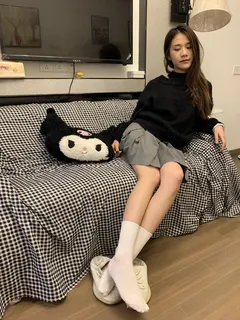 [织梦映像]NO.079 稀有JK装白棉袜脚 [72P/1V/1.8GB] - 2