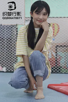 [织梦映像]NO.084 蹦床日记 赤着脚乐元漫步完整版短丝+白棉袜 [300P/1V/8.6G] - 1