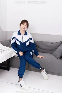 [BoBoSocks袜啵啵]NO.584 香菜 校服、板鞋、短黑丝[149P/1V/7.49GB] - 2