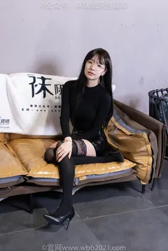 [BoBoSocks袜啵啵]NO.585 小甜豆-高跟鞋、大腿黑丝、踩面包剧情[158P/1V/7.83GB] - 2