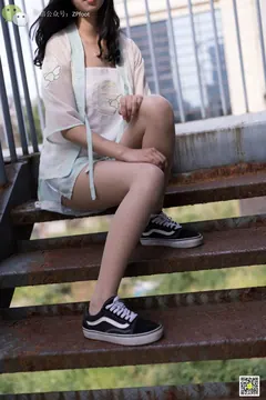 [LSS山茶摄影] NO.037 户外.脱丝 [99P/177MB] - 3